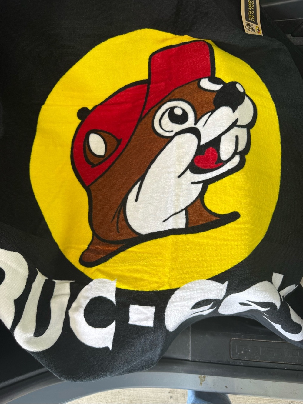 Buc-ee's Brown Beaver Head Beach Towel - Black, Yellow, Red